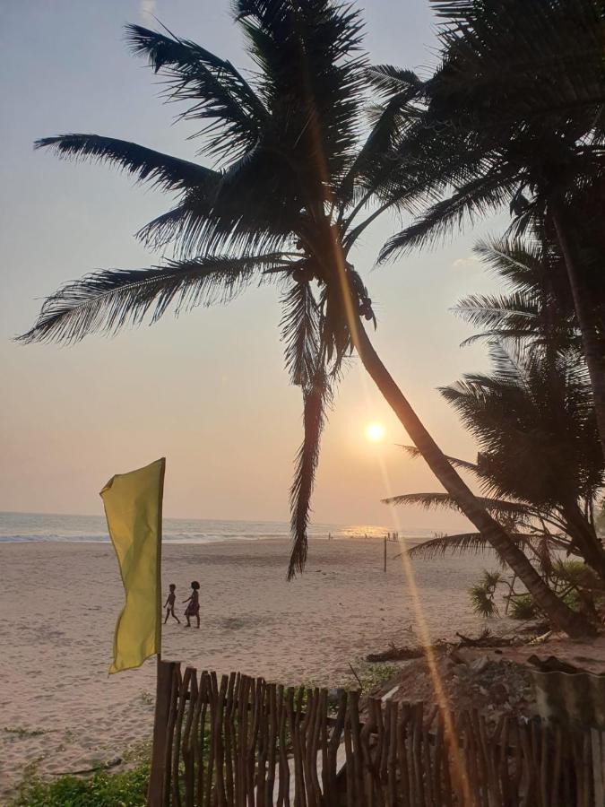 Josan Villa With A Glorious Beach And Sea View Habaraduwa ภายนอก รูปภาพ